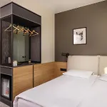 B1 Downtown Hotel