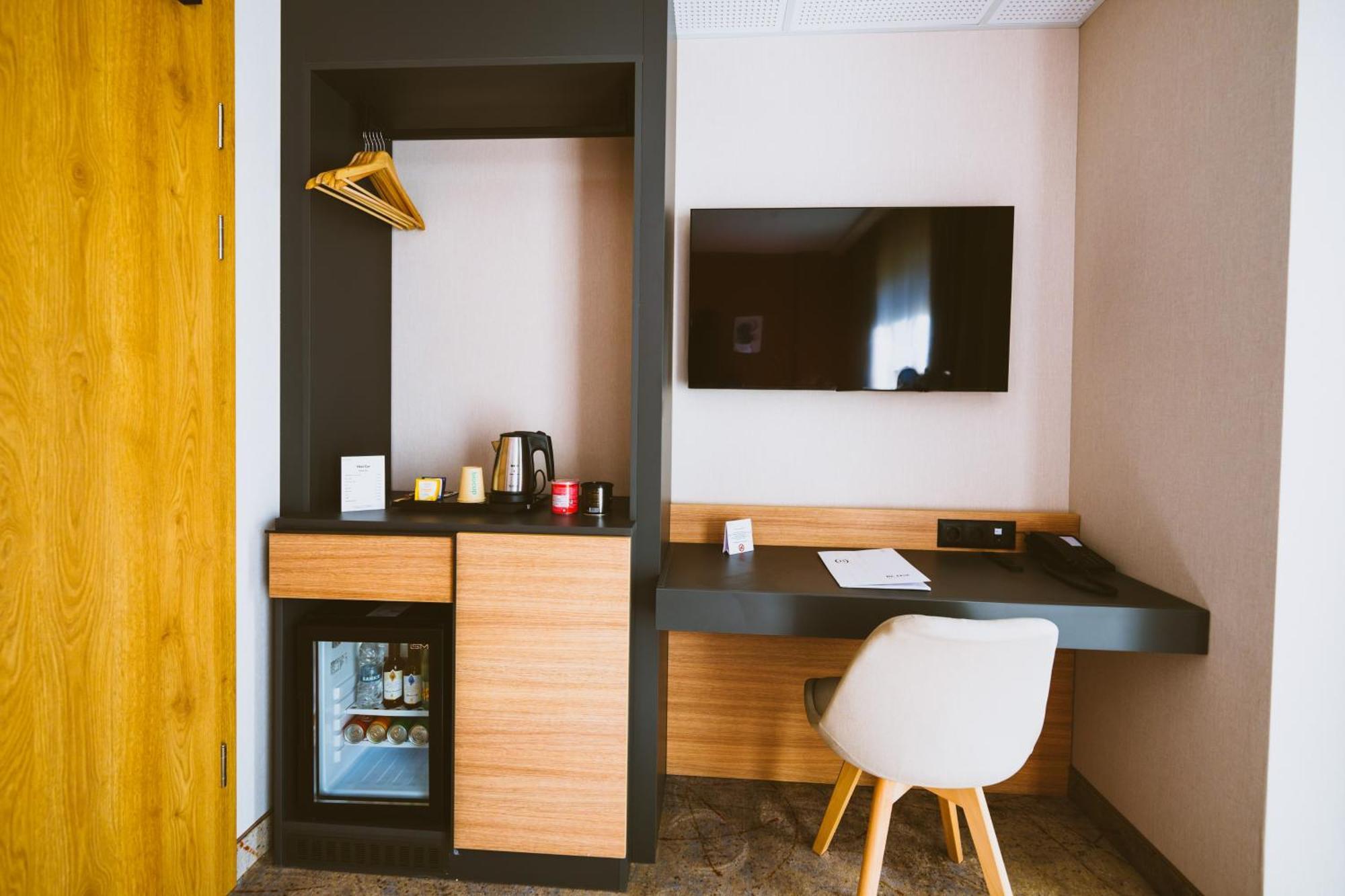 B1 Downtown Hotel